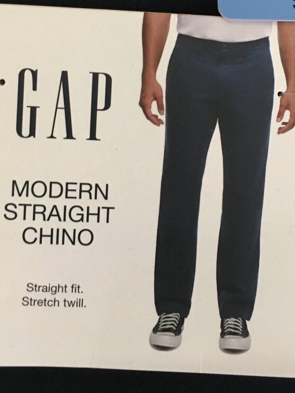 NWT New Mens GAP Modern Straight Chino Navy Blue 32 x 34